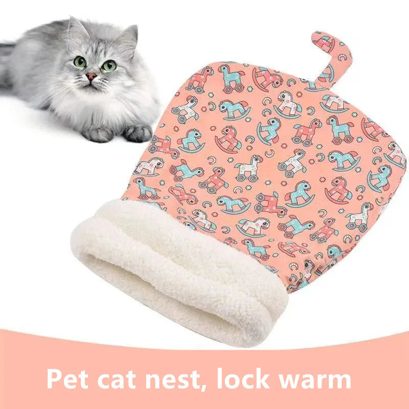 Warm Closed Cat Bed – Cozy Wool Sleeping Bag, Ideal for Autumn and Winter