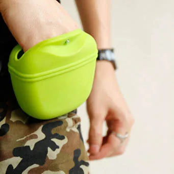 Dog Waist Bag – Portable Treat Bag for Training, Snacks, and Rewards